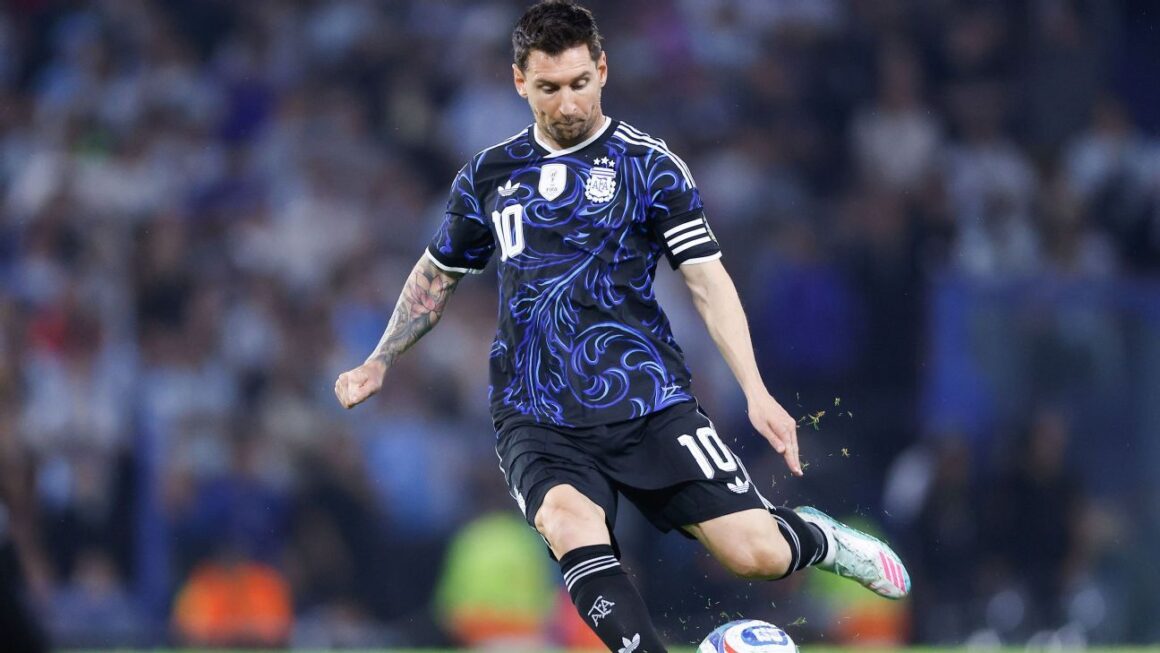 Argentina to Start Messi…