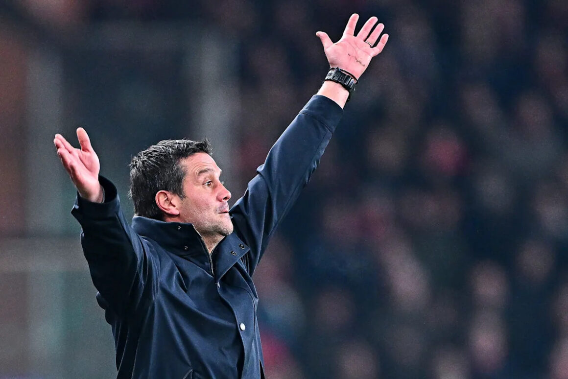 Cristian Chivu Applauds…