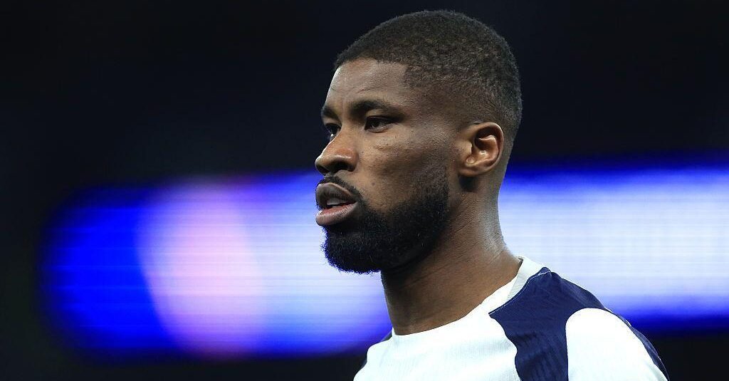 Spurs denounce vile… Spurs denounce vile…
