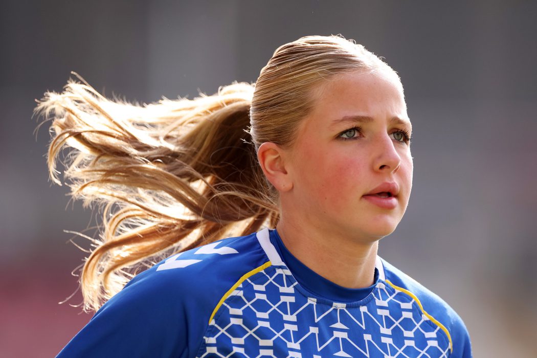 Evertons Hobson Loaned to… Evertons Hobson Loaned to…