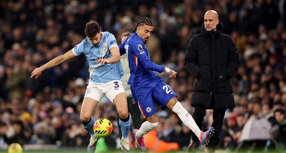 Manchester City Player… Manchester City Player…