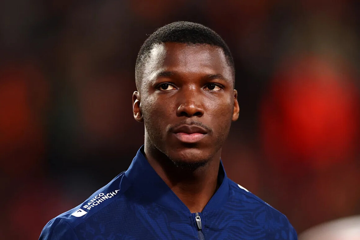 🚨Official: Moises…