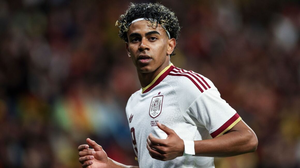 Spains Yamal denounces anti