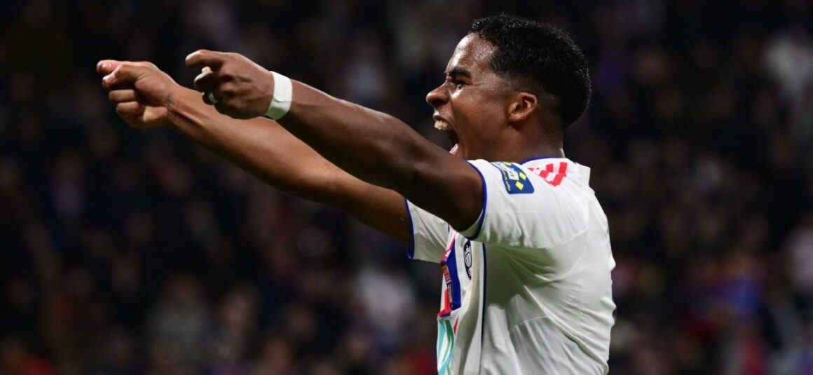 Lyon coach not satisfied…