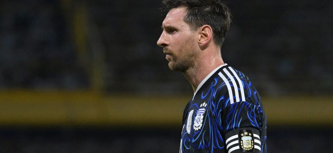 Messi Faces Lawsuit Over… Messi Faces Lawsuit Over…
