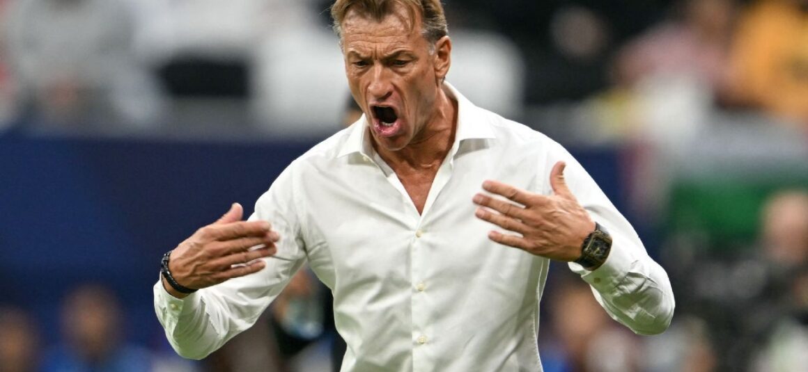Saudi Arabia Sacks Coach…