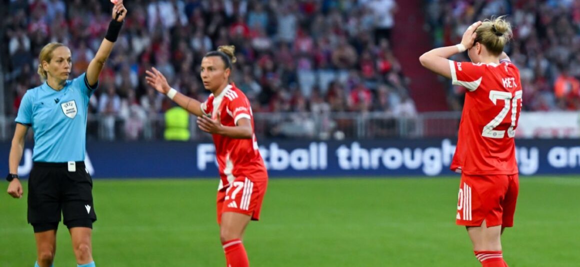 Bayern boss: Hair pull vs….