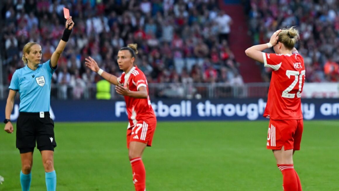 Bayern boss: Hair pull vs….