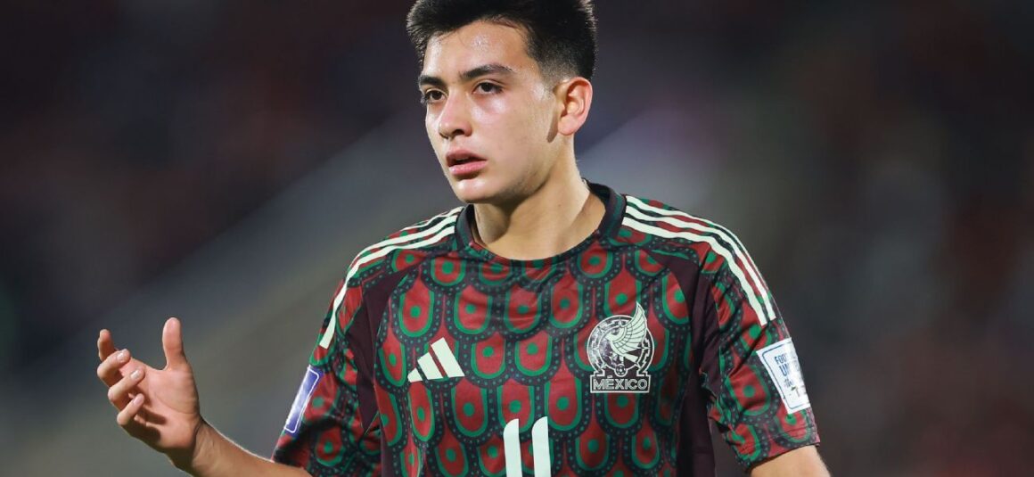 Mexico assembles Liga MX