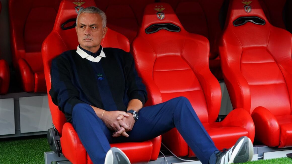 Mourinho Declines to…