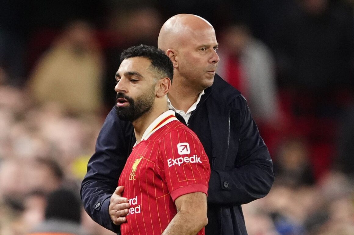 Jamie Carragher tells Arne…