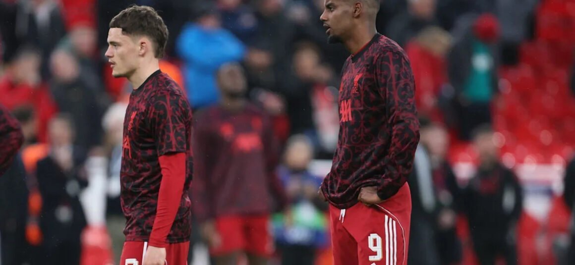 £450m Transfer Spree:… £450m Transfer Spree:…