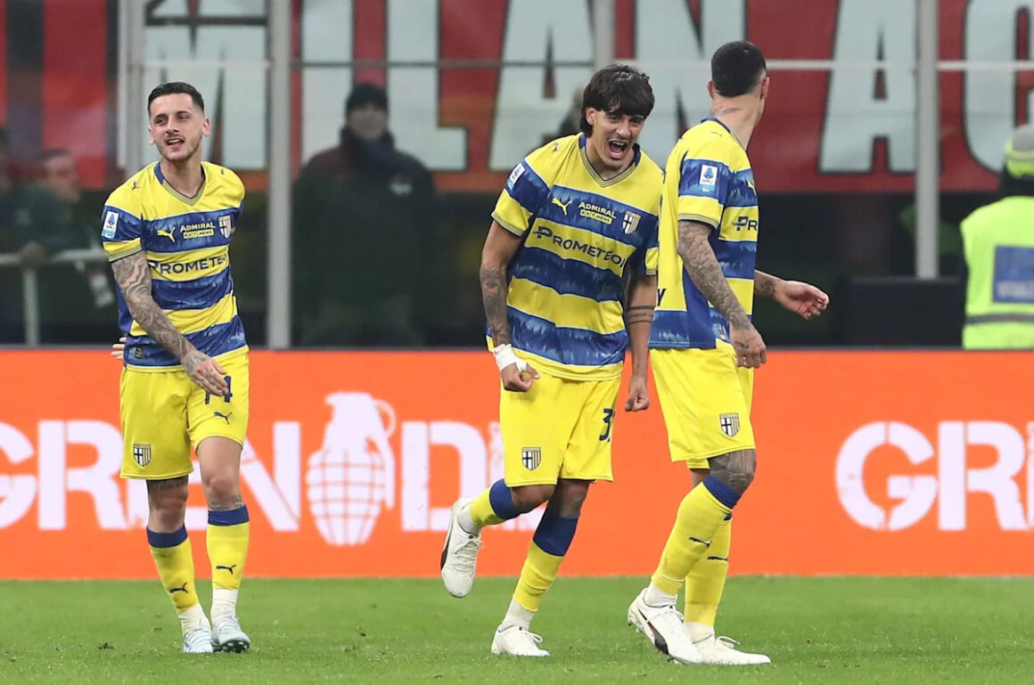 Sunderland Enter Race for…