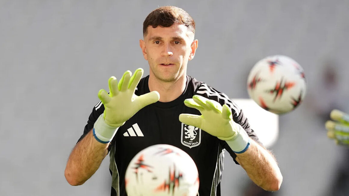 Martinez Reflects on Last… Martinez Reflects on Last…