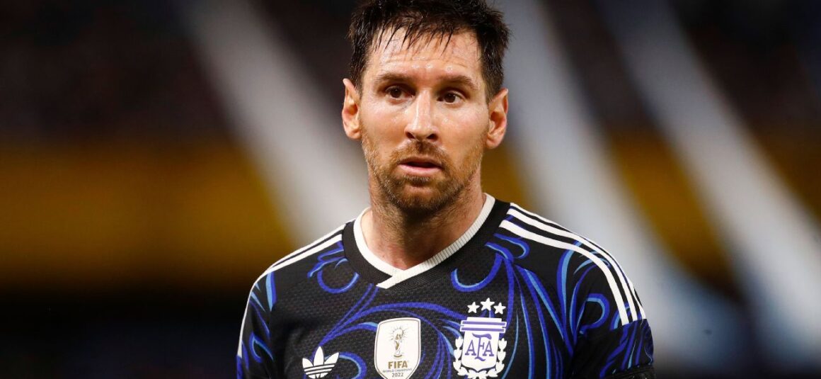 Messi Issues New Team…