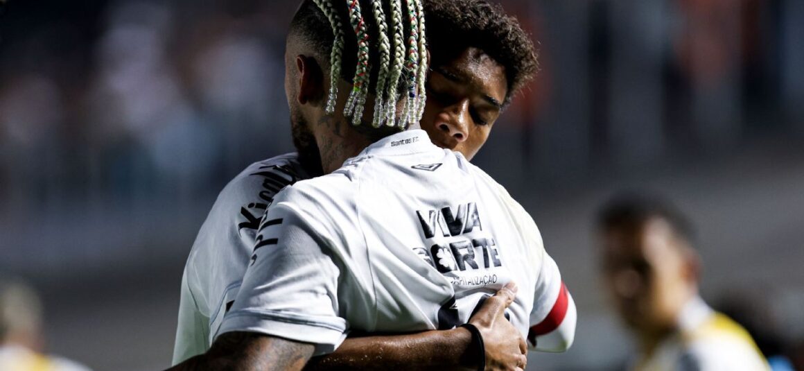Sources: Neymar in…