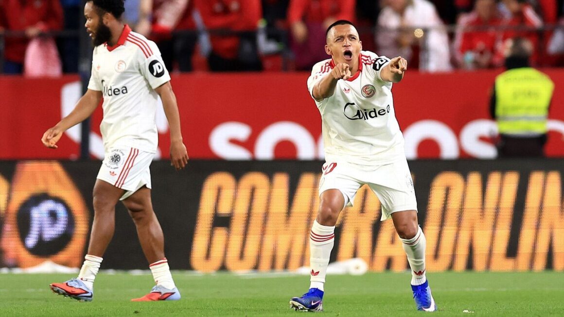 Alexis Sanchez Propels…