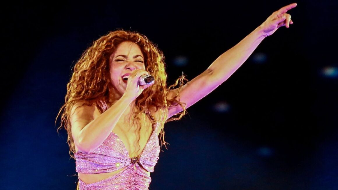 Teaser for Shakira and…