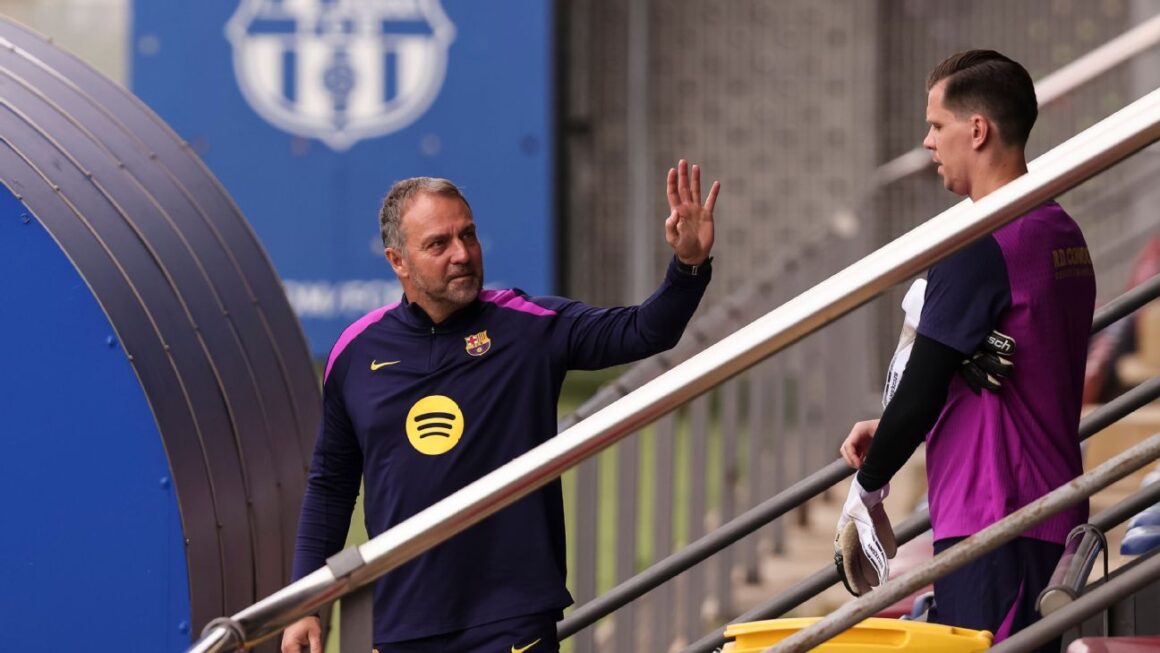 Flick lauds unique…