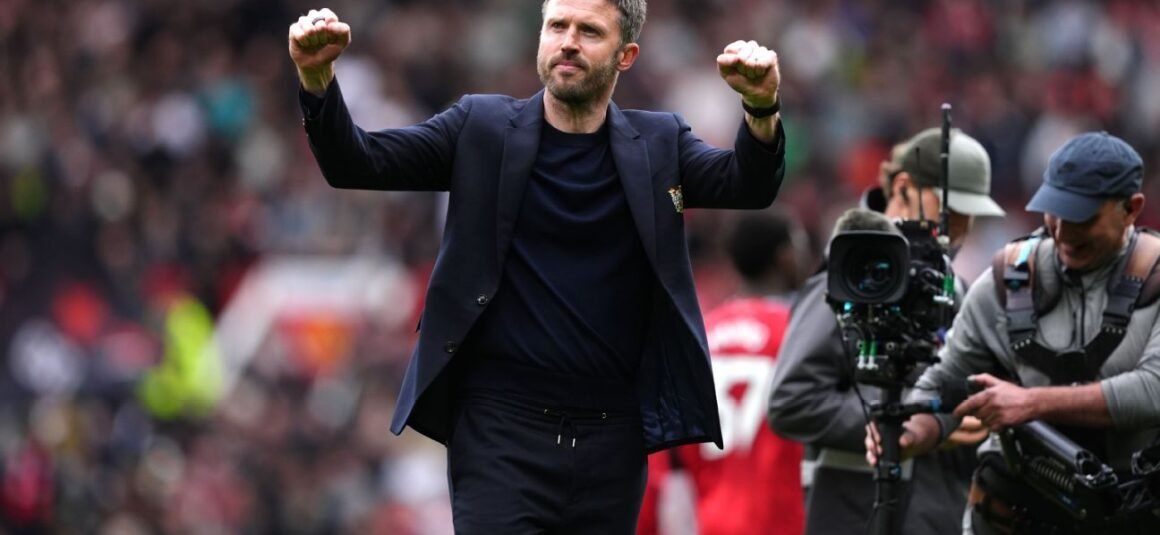 Sources: Man Utd Set to…