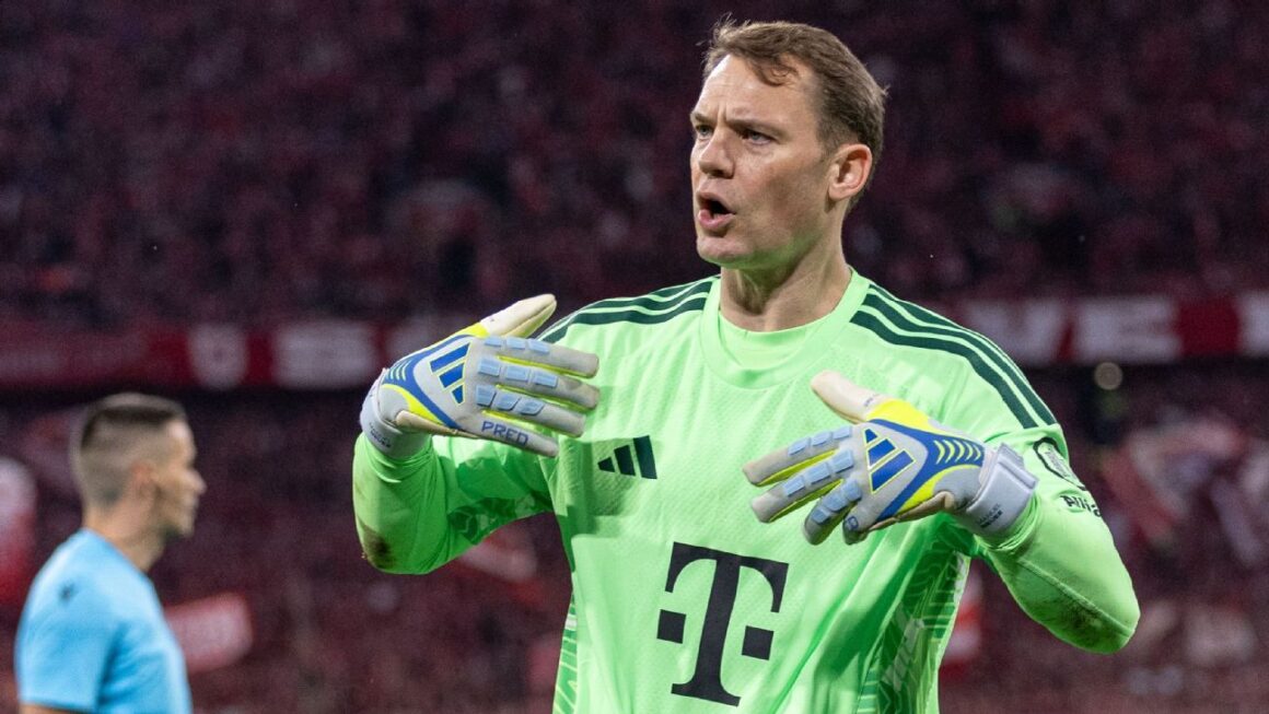 Bayern Icon Neuer, 40,…