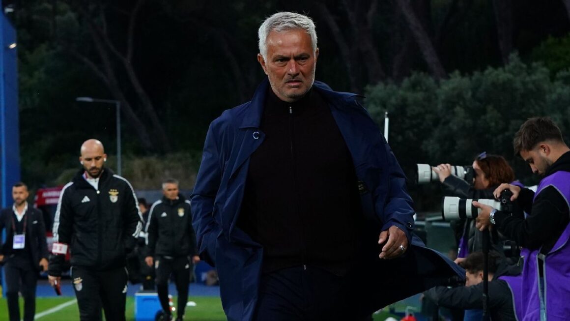 Mourinhos Benfica End…