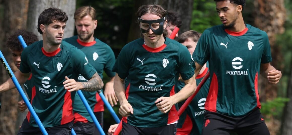 Masked Modric to Aid…