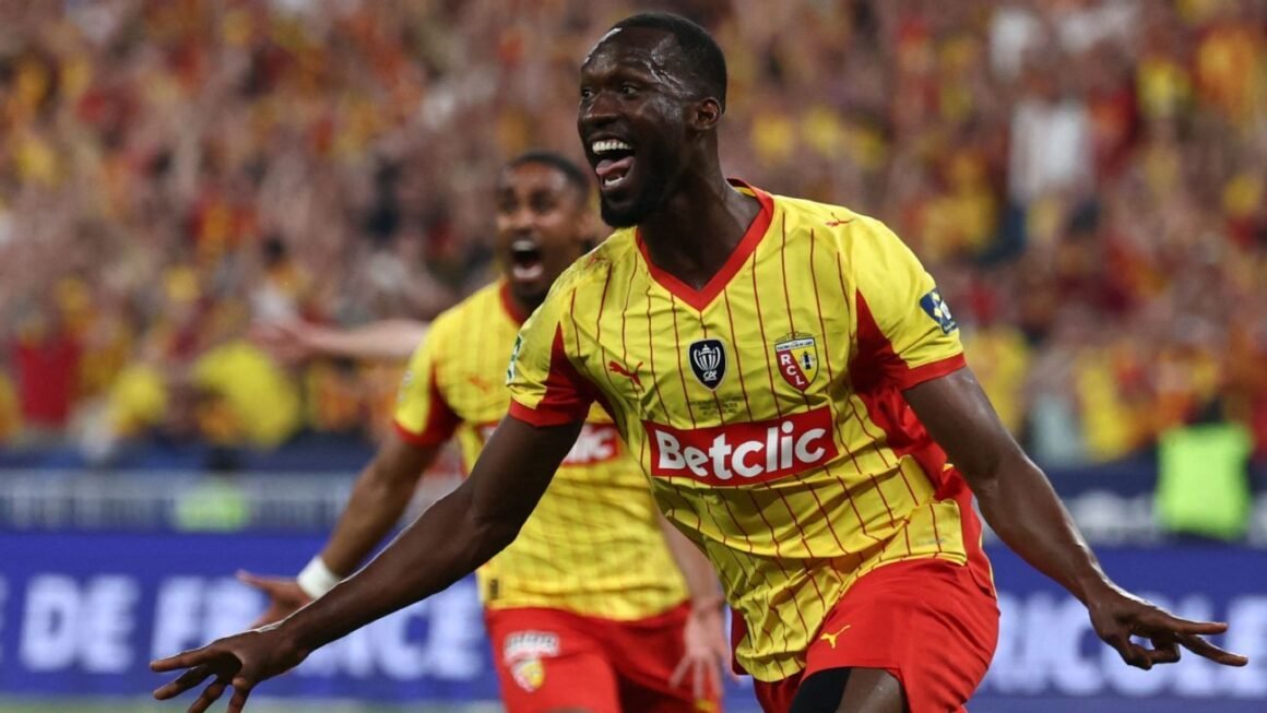 Lens Claims First French…