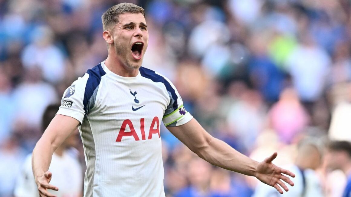 Spurs Survive as West Ham… Spurs Survive as West Ham…
