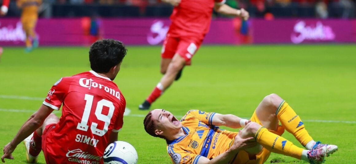 Canadas Flores Injured in…