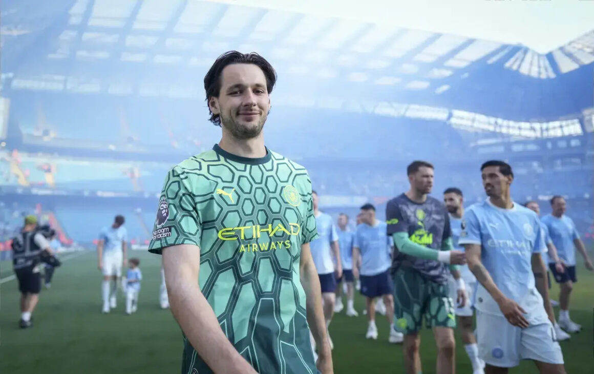 Premier League Giants… Premier League Giants…