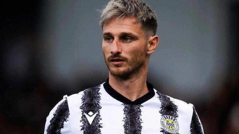 Falkirk Signs Experienced… Falkirk Signs Experienced…