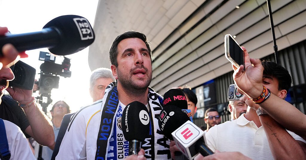 😱 Enrique Riquelme…
