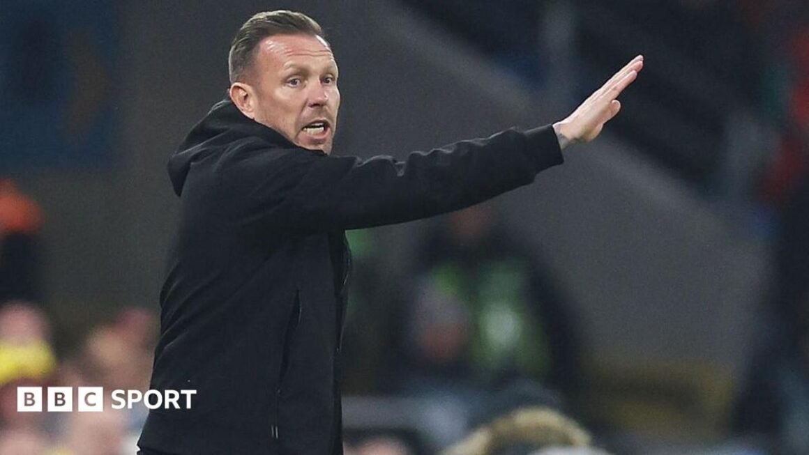 Burnley target Wales boss… Burnley target Wales boss…