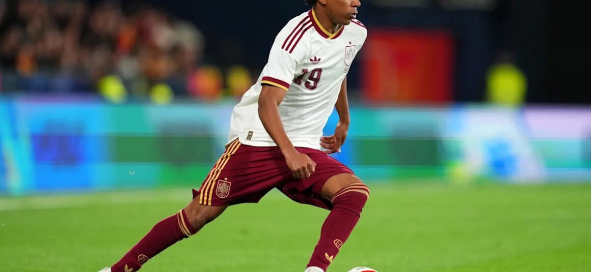 Barcelona Superstar Primed… Barcelona Superstar Primed…