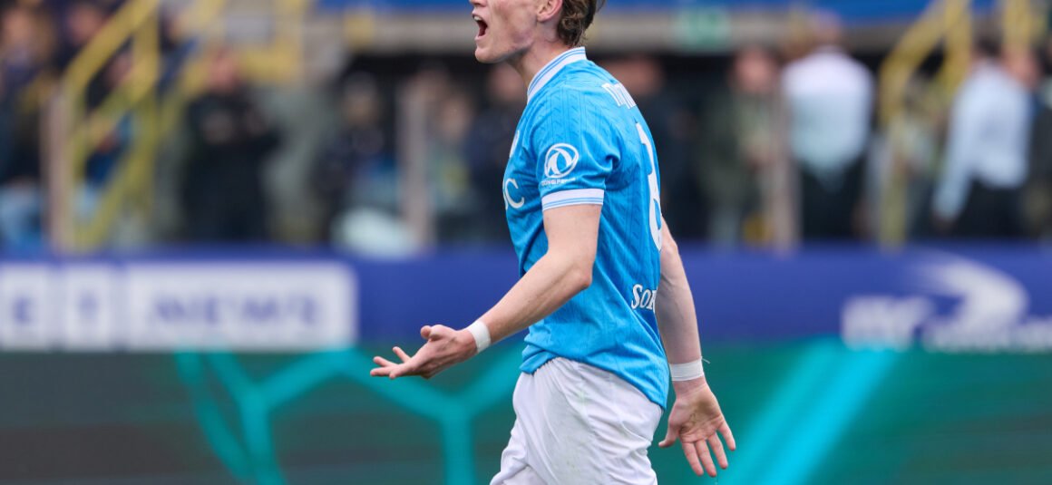 McTominay Separates from… McTominay Separates from…
