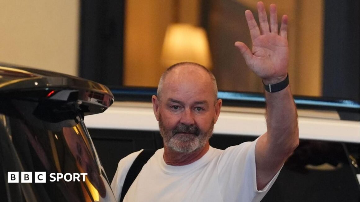 Steve Clarke resigns as…