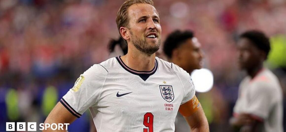 Harry Kane: Singing…