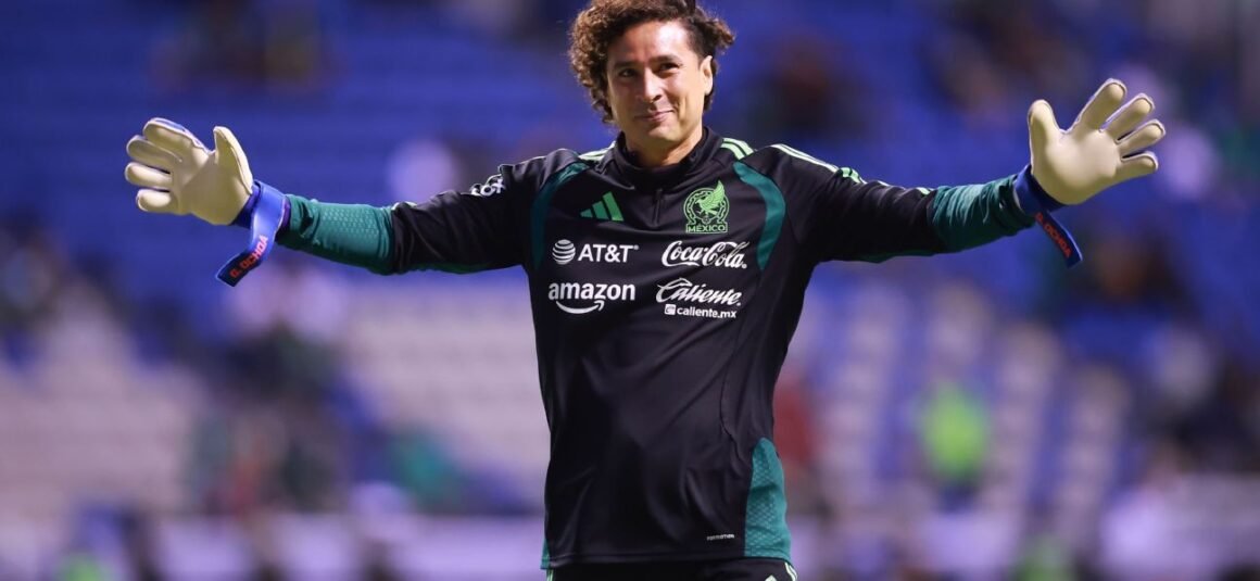 Mexicos Ochoa Makes…