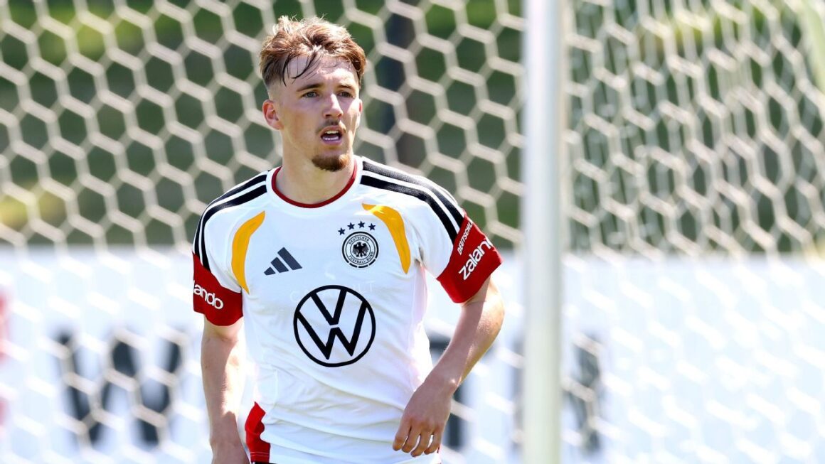 Germanys Karl out of WC… Germanys Karl out of WC…