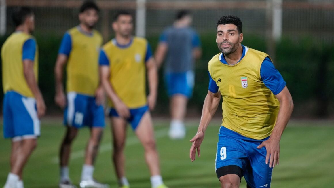 Iran players: U.S. visa… Iran players: U.S. visa…