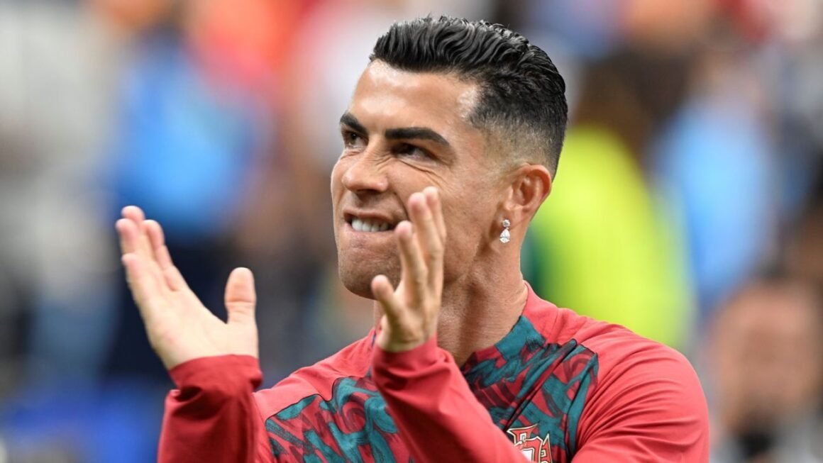 Ronaldo: Portugals World… Ronaldo: Portugals World…