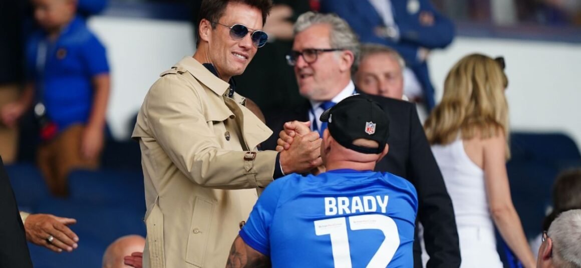 Barça to Face Bradys…