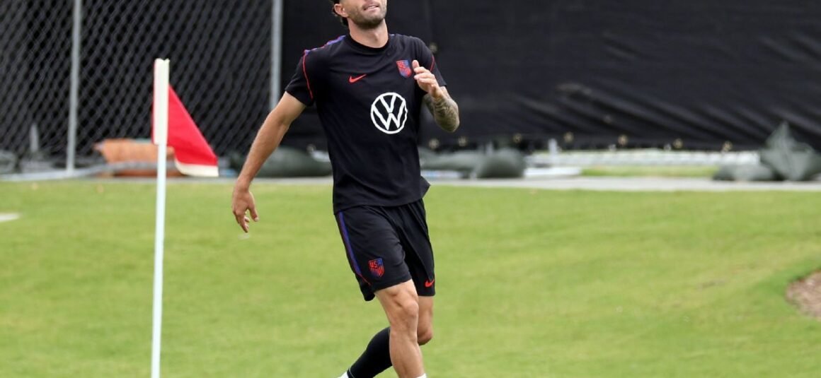 Pulisic Continues Solo…