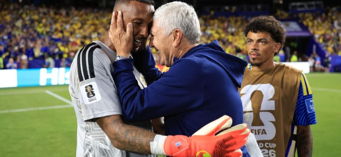 Curaçao GK Ties Howards…
