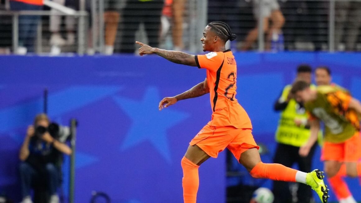 Transfer rumors, news: PSG… Transfer rumors, news: PSG…