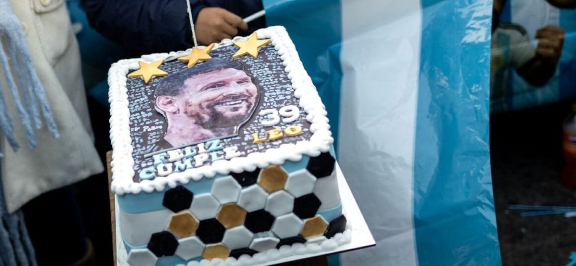 Messi Celebrates Birthday…
