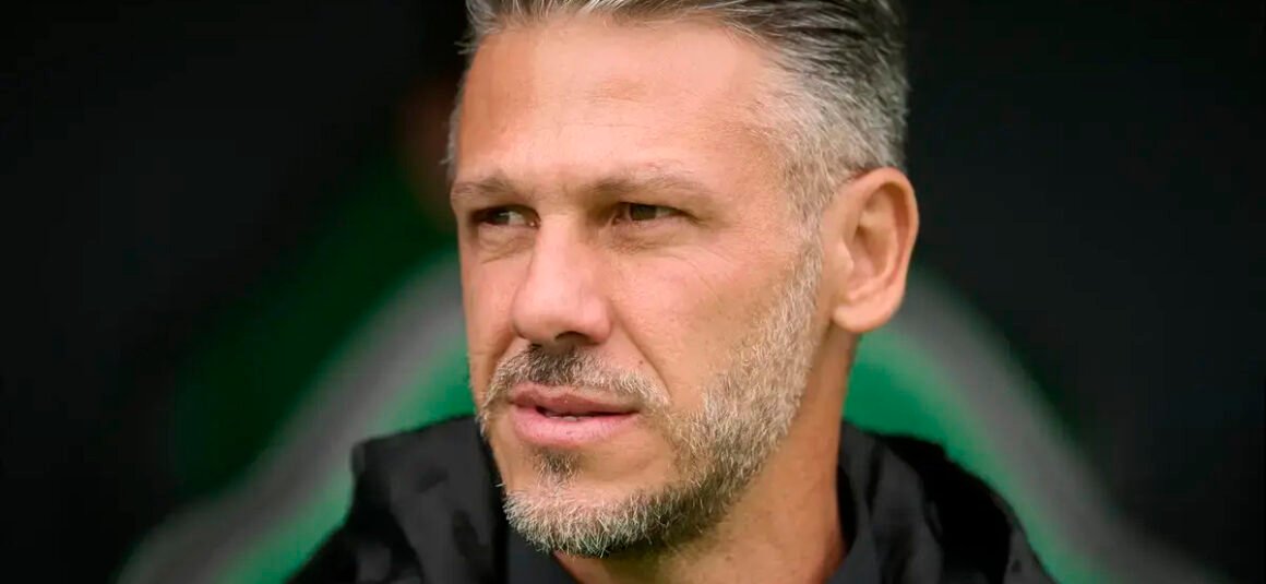 RB Leipzig Coach Addresses… RB Leipzig Coach Addresses…