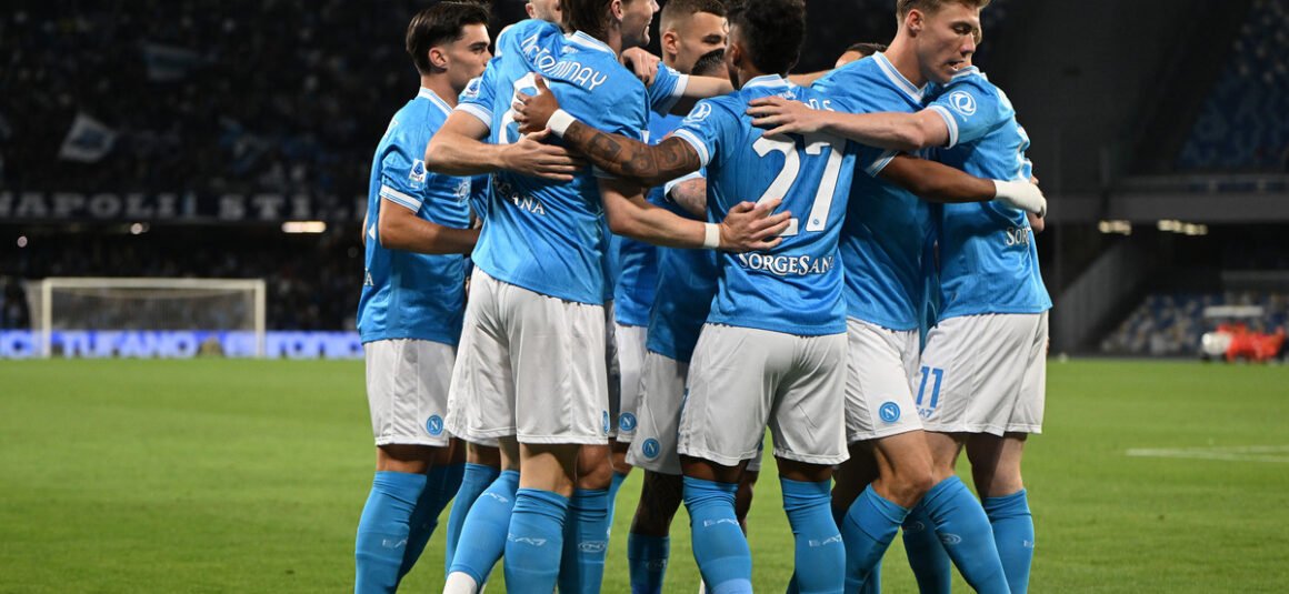 Napoli Launches Home Kit… Napoli Launches Home Kit…