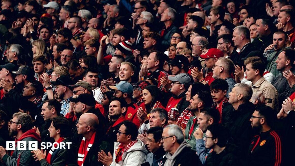 Manchester United faces…